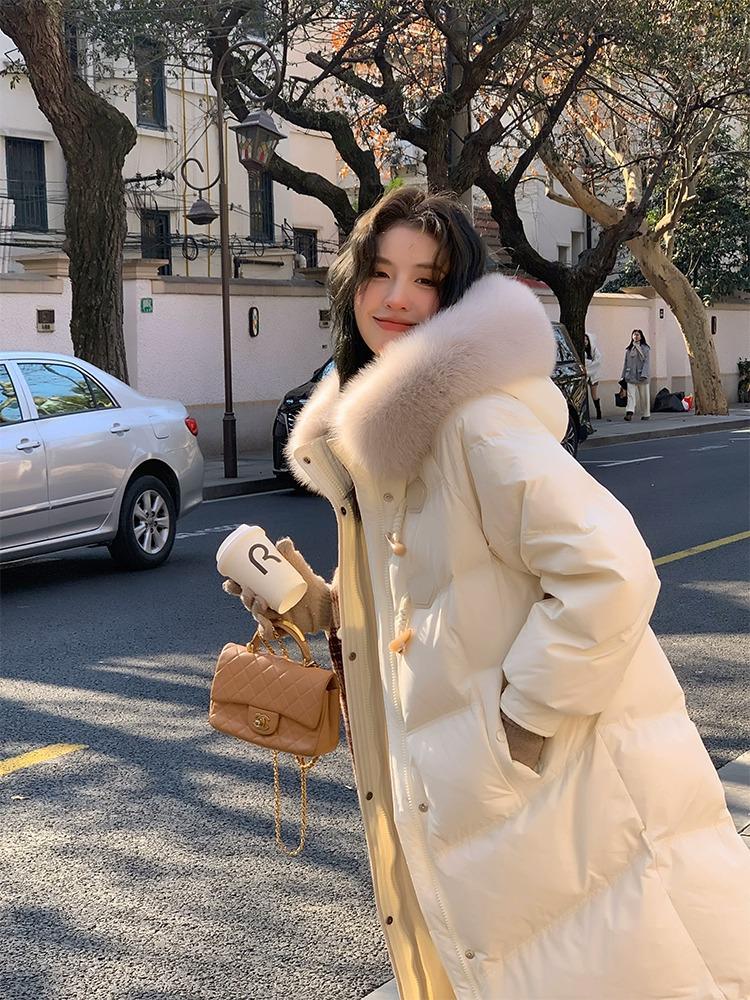 Women's Mid-Length Down Jacket, 2025 Winter, Horn Button Design, Fur Collar, Thickened, Loose Fit Coat.