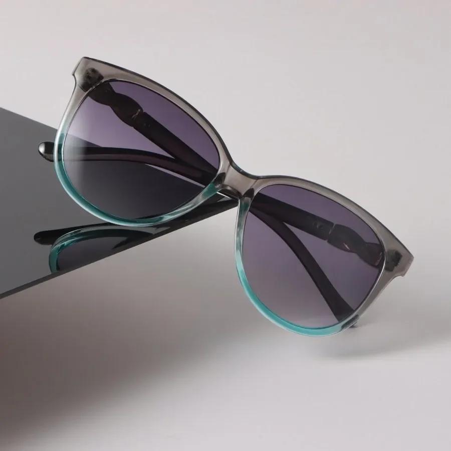 Classic Cat Eye Sunglasses Women Men Retro Fashion Brand Designer Glasses Stylish Casual Female Male