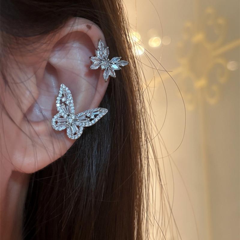 2026 Ear Cuff: Luxury No-Pierce Butterfly Ear Clip - Sparkly, Versatile, and Elegant Fairy Style
