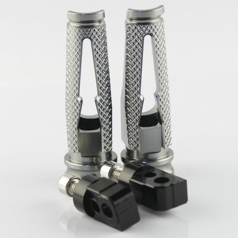 Motorcycle Footrests Foot pegs rear For Suzuki GSXR1000 GSX-R1000  GSXR750  GSXR600  GSX1300BK BK1300 BK1300 GSR750 SFV650 SV650