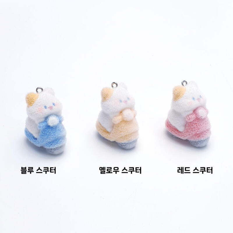 Flocking Fluffy Scooter Cat Keychain Accessory
