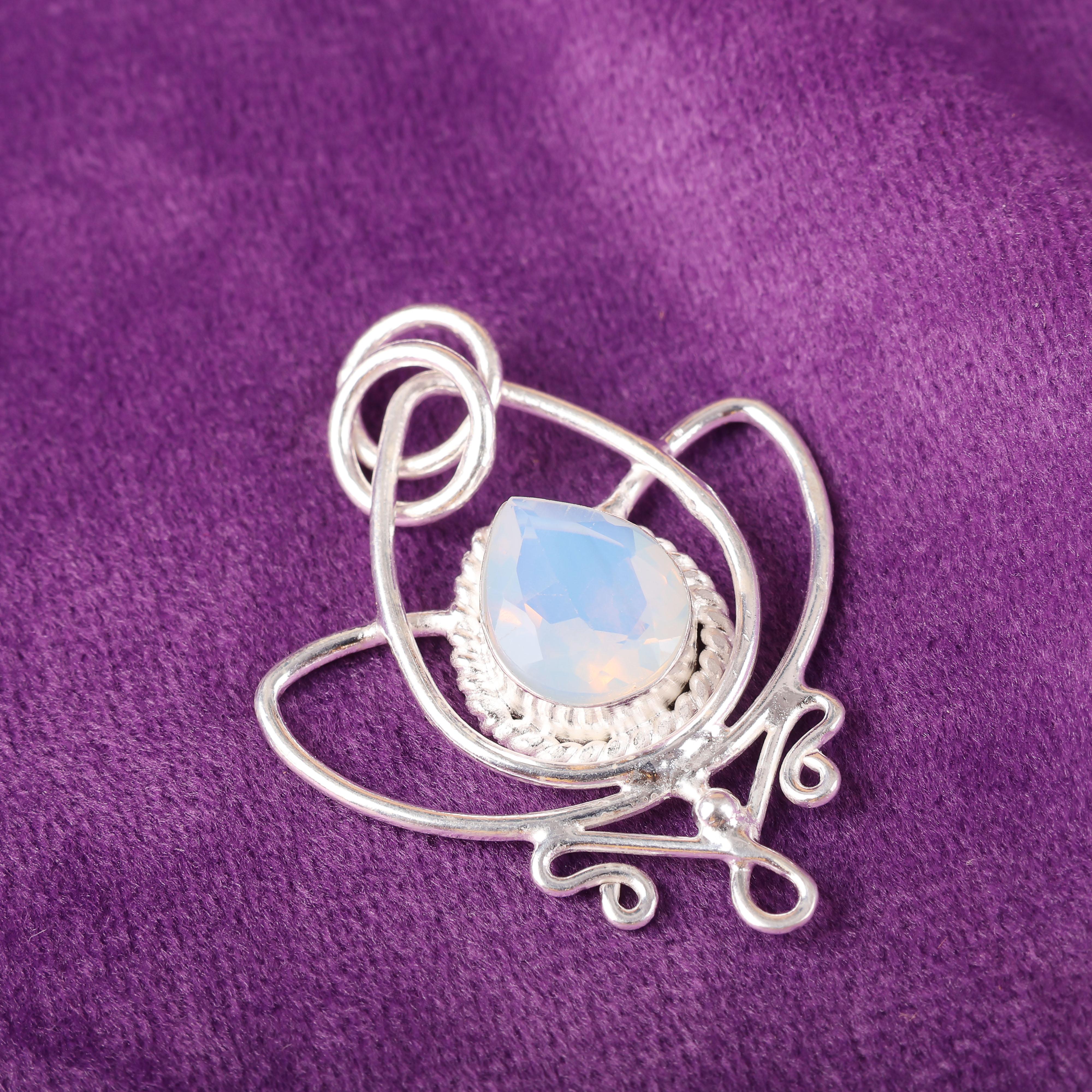 

Молочный Опал Ручной Работы Новейший Дизайн Ювелирная Подвеска, 925 Проба Массивное Стерлинговое Серебро Подвеска с Драгоценным Камнем, Подарок для Мамы 1.44 Inches белый