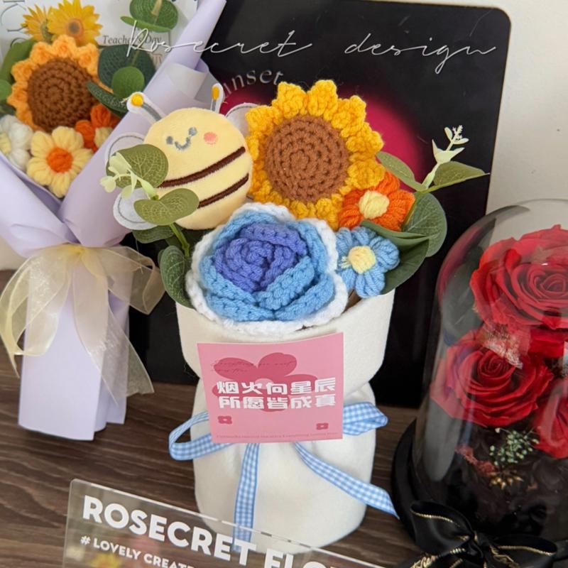 Creative Handmade Diy Crochet Flower Valentine'S Day Bouquet Birthday Graduation Gifts Bouquet For Girl New Year Party Gift