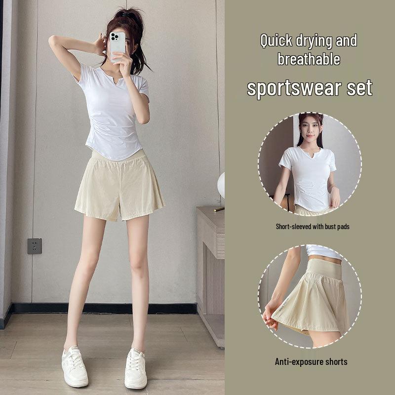 Women's Summer 2025 Quick-Dry Sports Suit: Fashionable Gym & Yoga Outfit with Anti-Exposure Shorts for Morning Runs.