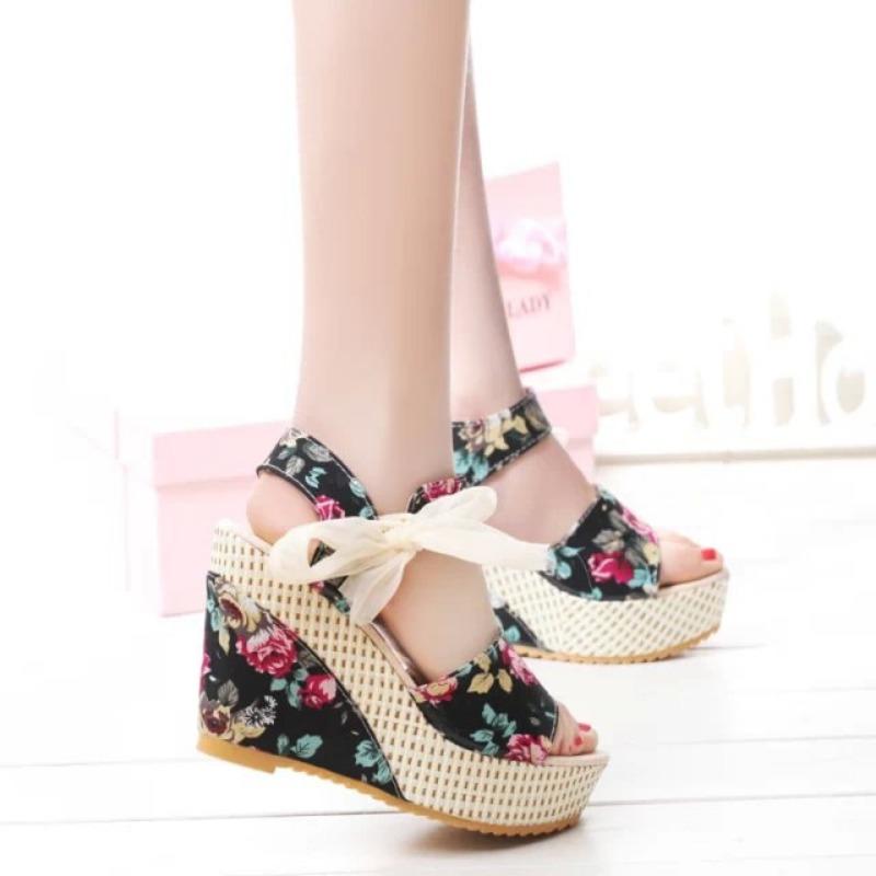 

Summer new sexy high-heeled women s sandals waterproof platform thick-soled wedge heel fashion fish mouth sandals 35 чёрный