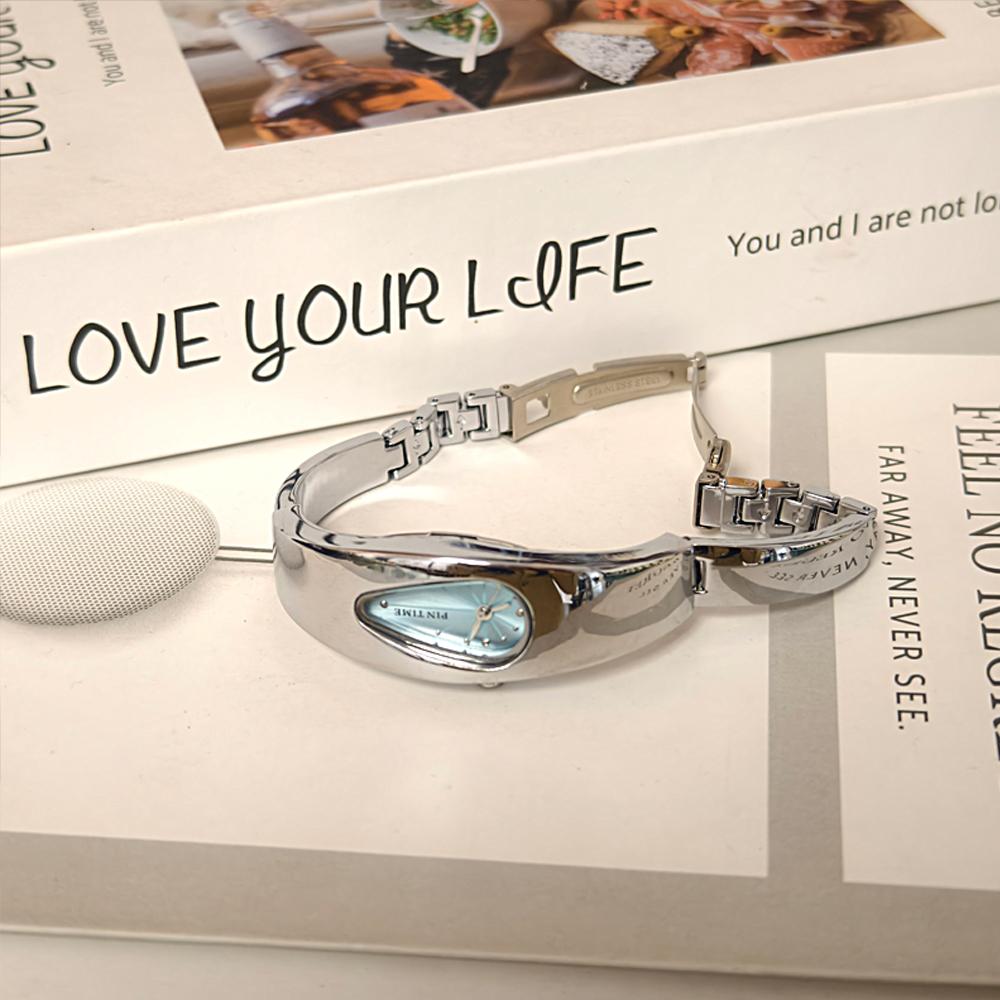 New Shaped Teardrop Quartz Watch Bracelet Water Droplet Waterproof Male Female Couple Advanced Y2K Exquisite Ins Niche Watches