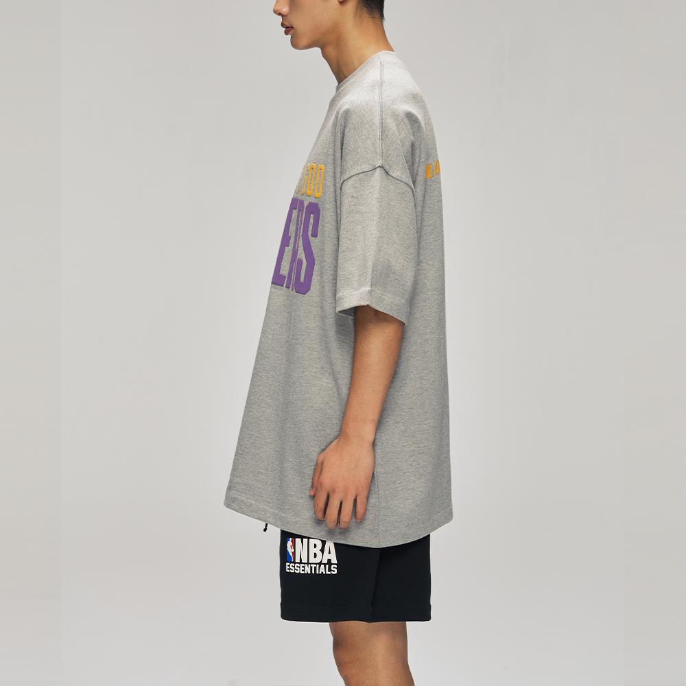 Fear of God Essentials x NBA Lakers 90s Tee Concrete Heather Men Tops Grey 125NB252005F