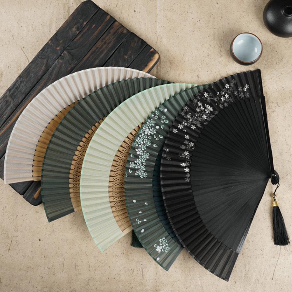 Women Folding Fan Chinese Style Dancing Fan Tassels Bamboo Carving Handle Handheld Performance Fan Photo Prop abanico de mano