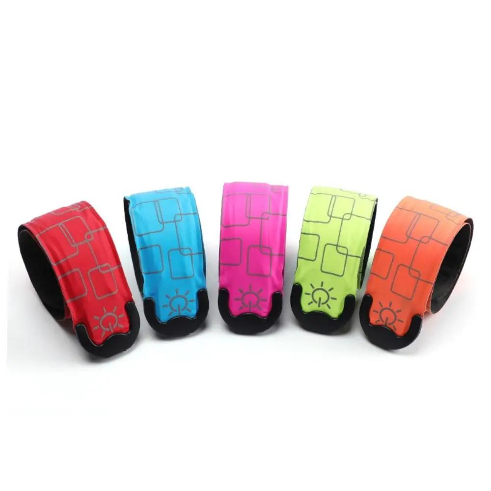 Battery Style Night Running Armband USB Rechargeable 5 Colors Reflective Running Gear Light Weight High Visibility