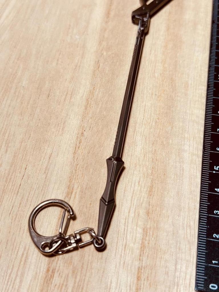 Vessel Silver Sickle Eva Mini Weapon Keychain Accessory Figure Doll Display Ps4 Ps5 Anime Game PC Computer Alloy Toy Metal Miniature Legend Adams'