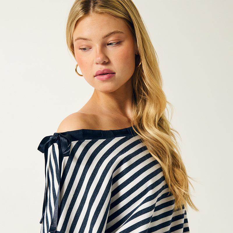 European American Retro Style Bow-Decorated One-Shoulder Striped Women's Hoodie