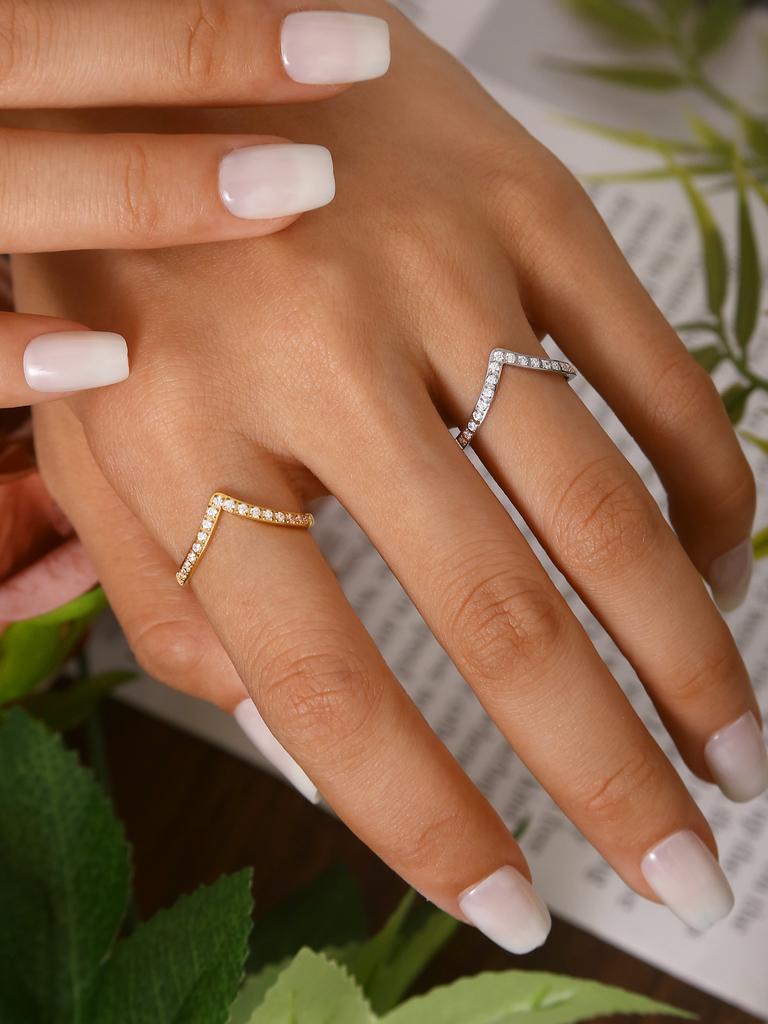 Korean Fashion Simple Light Luxury Cold Style Senior Sense Of Stainless Steel 18K Gold-Plated Diamond V-Shaped Ring Female