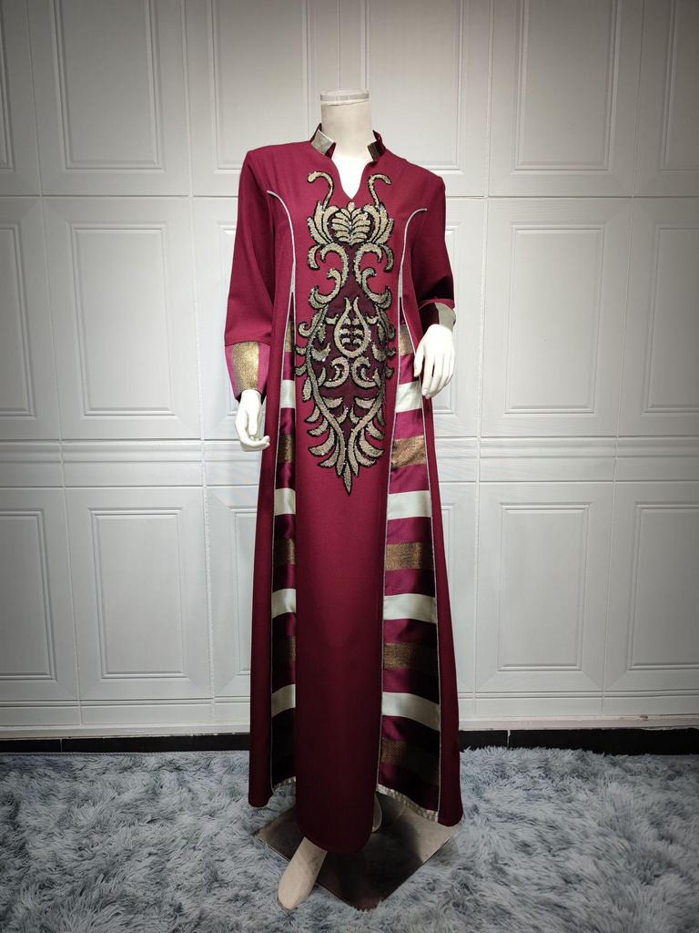 AB052 Women's Embroidered Striped Abaya - Middle East Arabic Muslim Robe