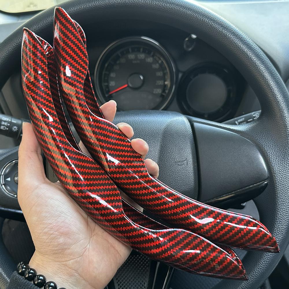 Universelle Auto-Lenkradabdeckung Anti-Rutsch Helles Glanz-Kohlefaser-Textur Lenkrad-Dekorationszubehör 14,5-15 Zoll