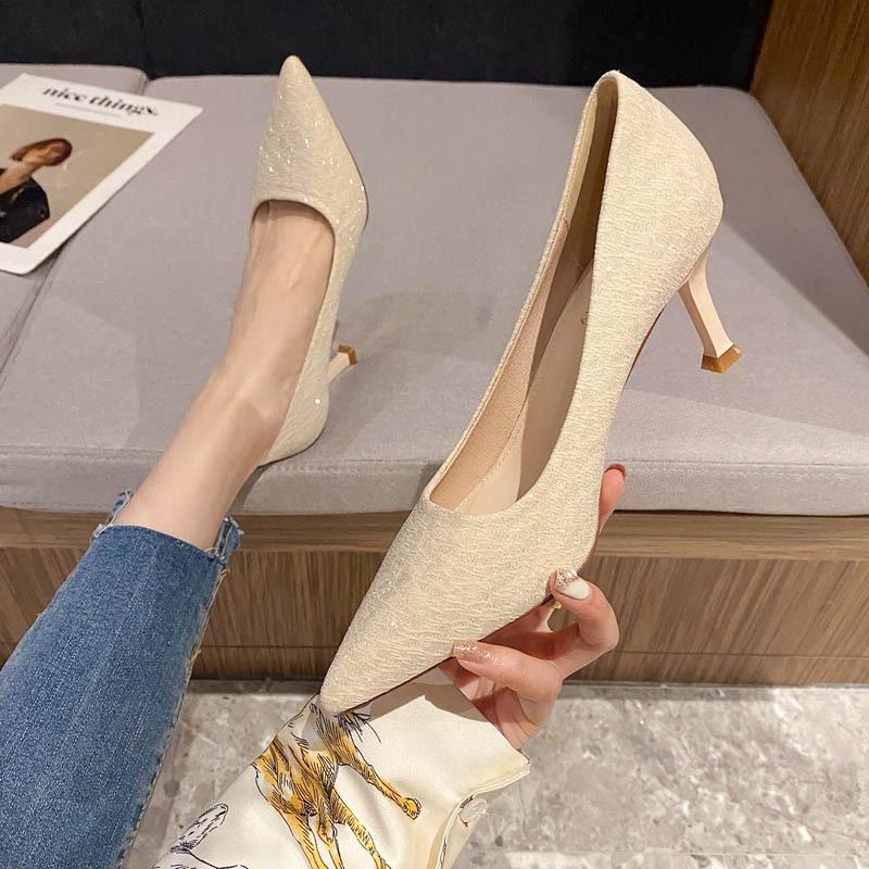 

2025 spring new sexy European girl high heels professional black work thin heel pointed shoes 34 чёрный