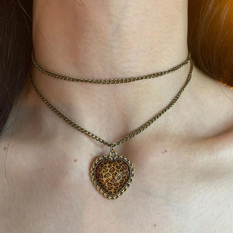 Dark Punk Sunflower Choker Necklace - High-End Niche Metal Jewelry for Women