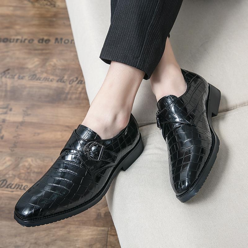 Mode Herren Luxusschuhe Herren Designerschuhe Herrenschuhe Casual Herren Slipper Schuhe Schnalle Lederschuhe Slipper Business Herrenschuhe