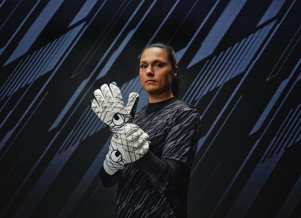 Uhlsport Match Soccer Goalkeeper Gloves Super Half Negative 1011363 01 10 Grip+