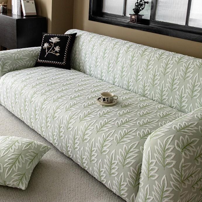 

The New Leaf Sofa Cover Is A Three Dimensional High End All White Versatile and All Purpose Cat Scratch Protection Cover 90-140cm