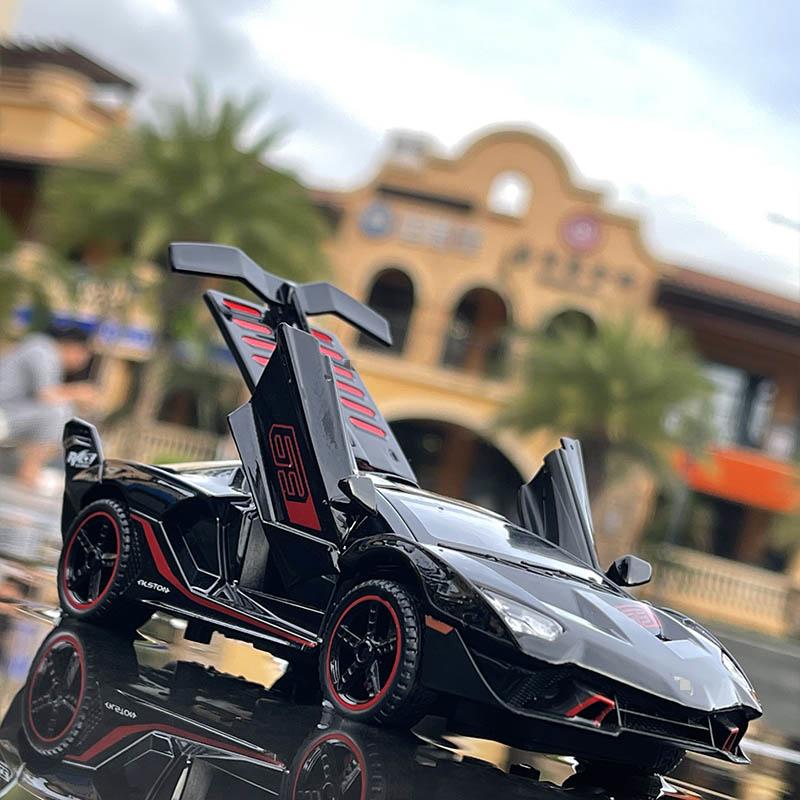 1/32 Lamborghini Aventador SC18 Alston Alloy Racing Car Model Diecasts Metal Toy Sports Car Model Simulation Sound Light Toy Gift