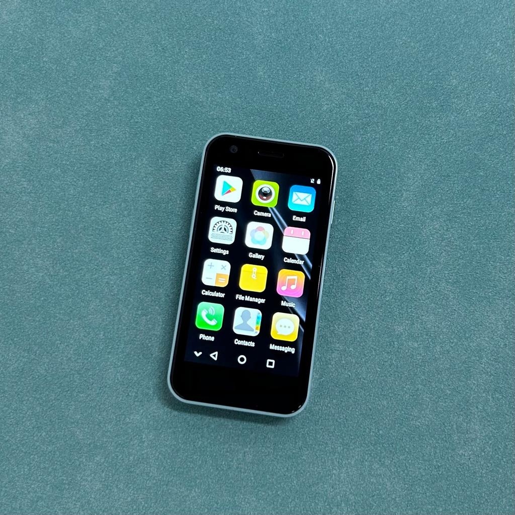 Soyes F8 Pro Max Nowy Super Mini Telefon z Kartą WCDMA 3G Bluetooth WIFI Latarka 1 GB RAM 16 GB ROM 3.0 calowy Quad Core 2MP Dual SIM Android Smart Phone