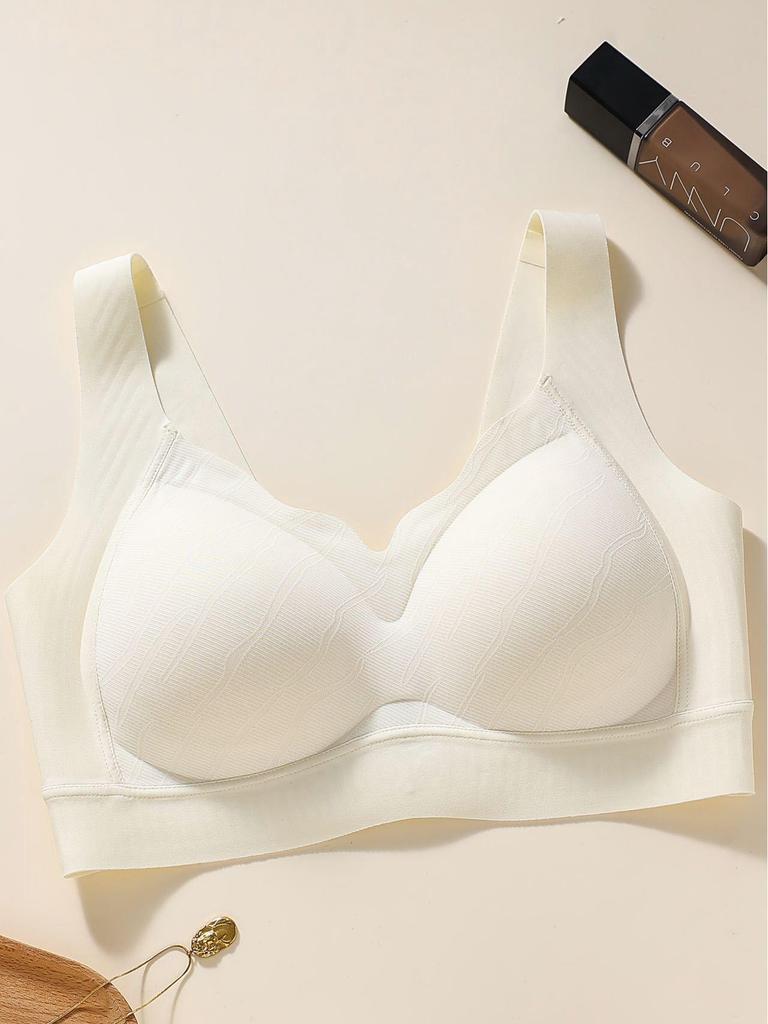 New Year Red Seamless Soft Lift Bra for Small Bust, Plus Size Support, Women's Gathered Fit