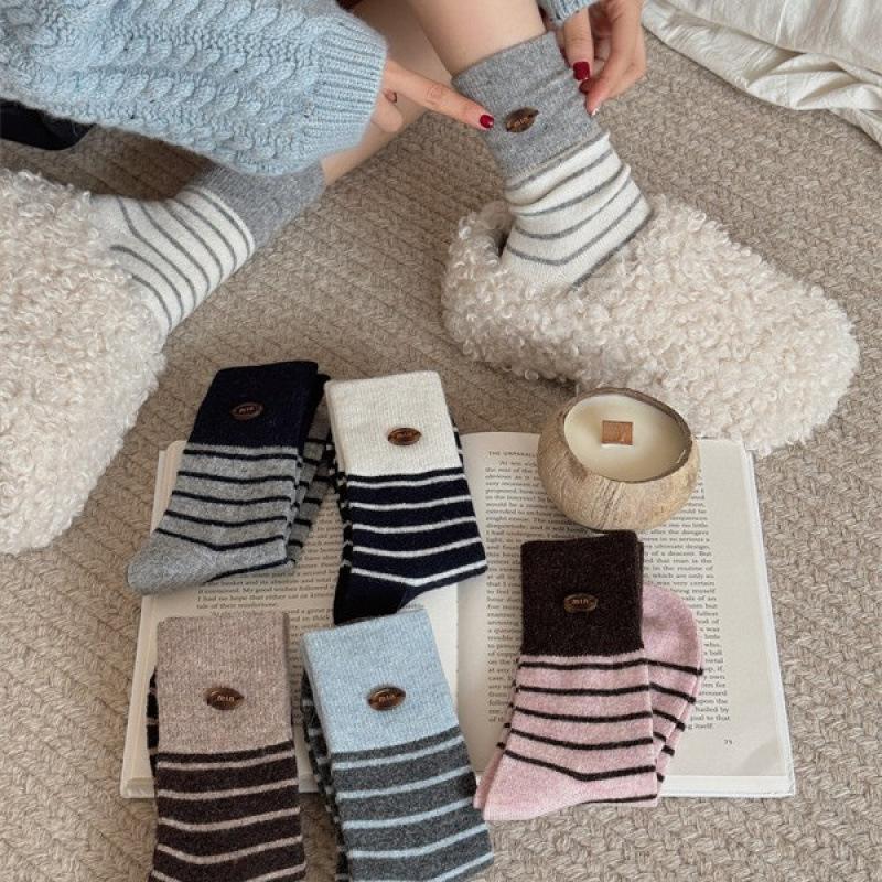 Egg Button-Down Wool Socks Mid-Season Socks Striped Thickened Warm Pile Stack Socks Winter Confinement Socks