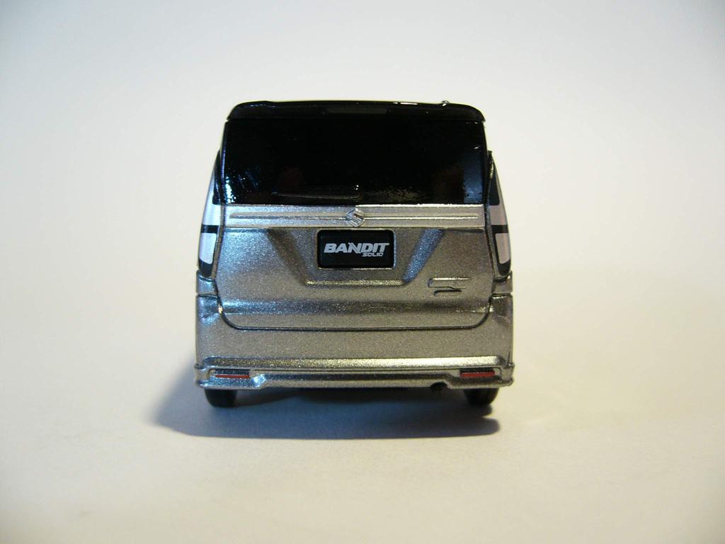 SUZUKI SOLIO Bandit 3rd Generation Miniature Car in Premium Silver Metallic with Black Roof (2020-present) Pull-Back Two-Tone