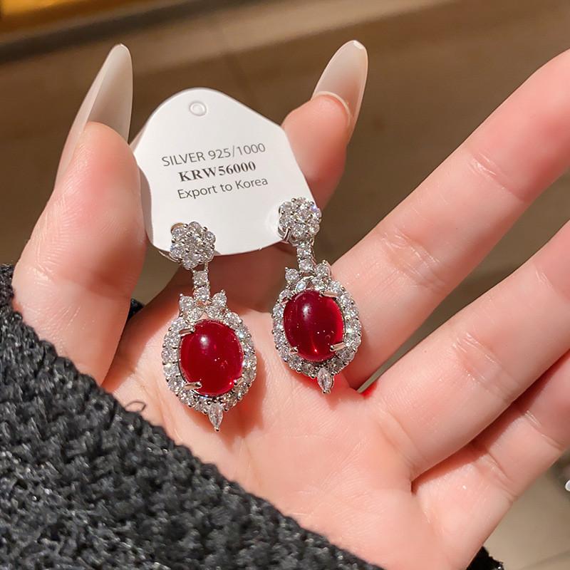 

Floral Zircon Resin Earrings With Silver Needle For Womens Fashion And Office Wear Style A