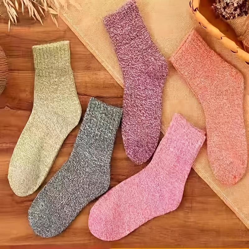 

5-Pair Women s Comfortable Winter Socks - Warm Mid Tube Knitted Socks with Ribbed Cuffs Perfect for Outdoor Activities One Size