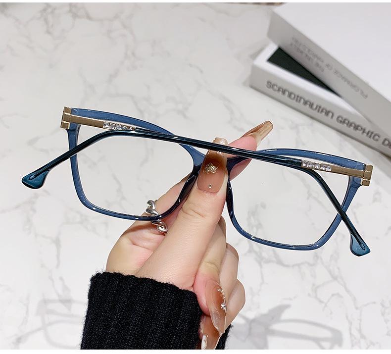 High-End Photochromic Blue Light Blocking Myopia Glasses