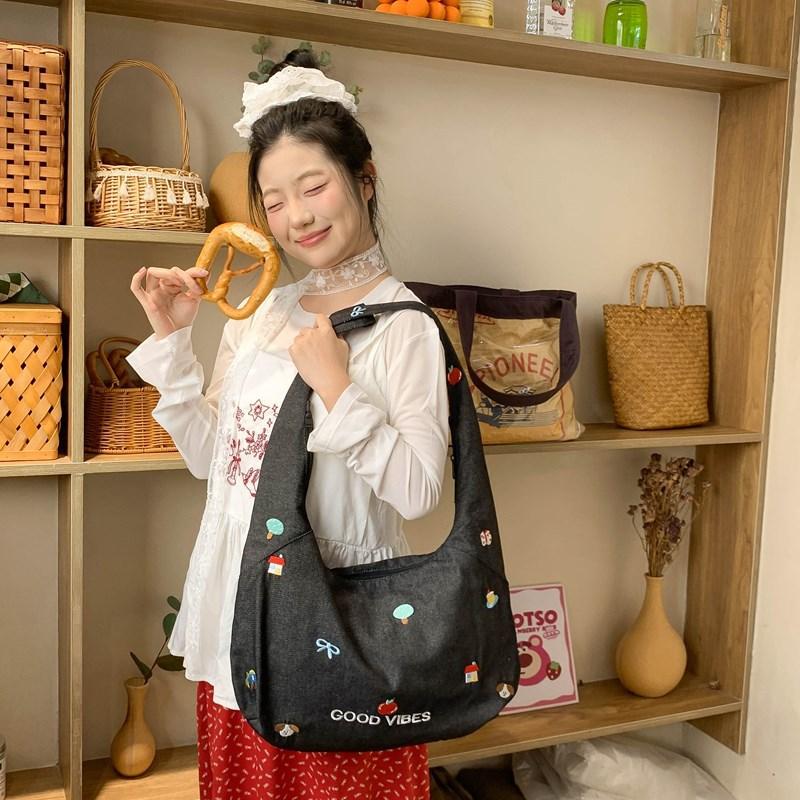 

Джинсовая нишевая милая сумка через плечо женская креативная забавная сумка-мессенджер для поездок на работу простая сумка большой вместимости one size fits all чёрный