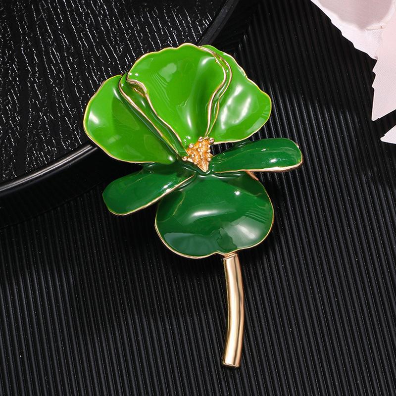 Enamel Craft Three-dimensional Painted Iris Fashion Retro Simple High-end Flower Brooch