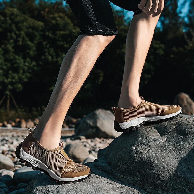 Men Shoes Breathable Classic Running Sneakers for Man Outdoor Light Comfortable Mesh Shoes Slip On Walking Shoes Tenis