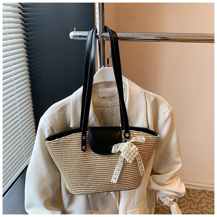 Large Capacity Bag Women's New Summer Popular Texture Bag Casual Shoulder Bucket Bag Vegetable Basket Beach Bag