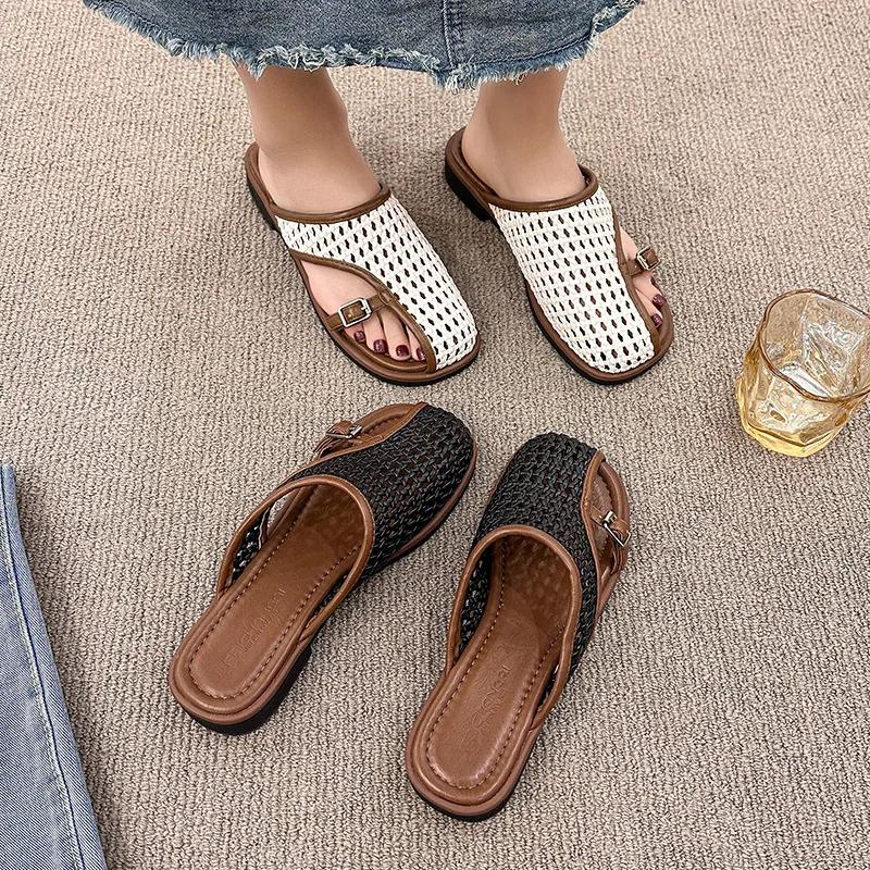 Fashion Women Slippers Flats Beach Sandals Summer 2025 Trend Designer Casual Shoes Hollow Roman Fashion Outdoor Slippers Chanclas Mujer