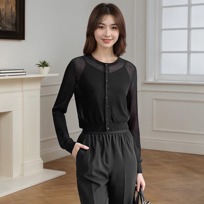 

Ice Silk Lightweight Breathable Knit Cardigan: Round Neck, Sun Protection, Long Sleeve Summer Outerwear XL (60-67.5 kg) чорний