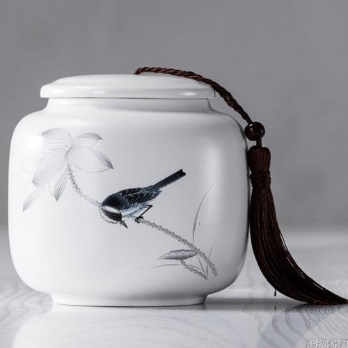 Creative Ink Painting Ceramic Storage Jar with Lid Sealed Tea Tin Candy Coffee Food Jar Storage Container Home Decoration Modern