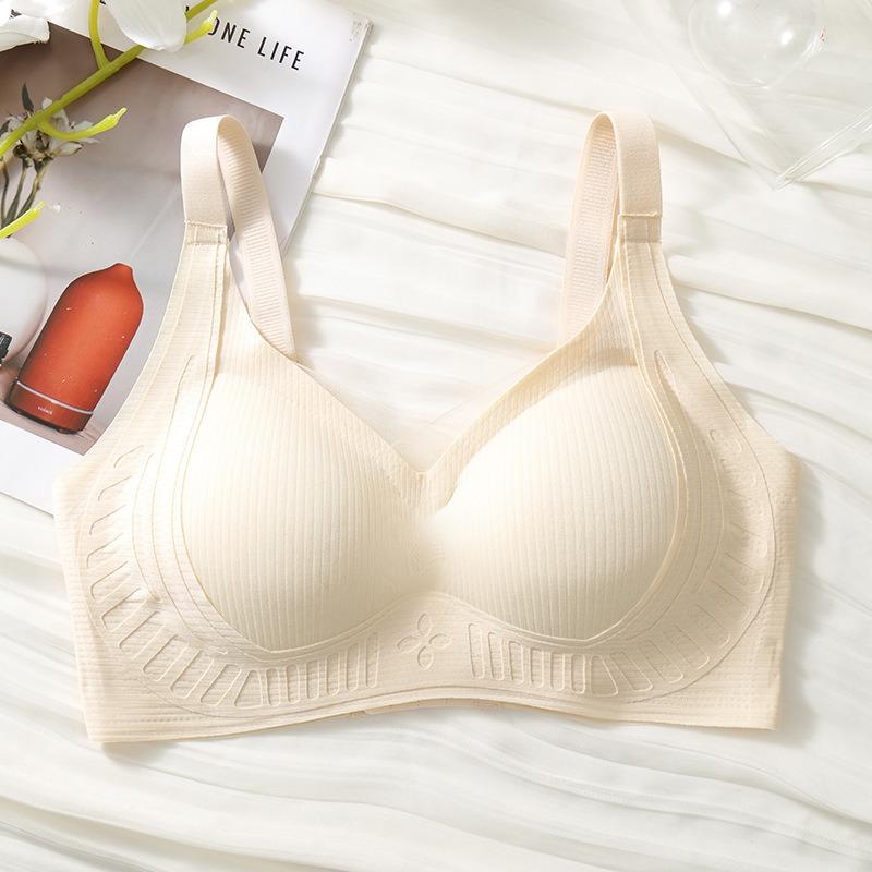 Seamless Wireless Fixed Cup Shaping Gathering Bra For Big Bust Women
