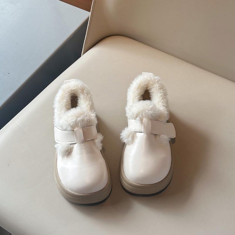 Korean Style Girls' Plush Cotton Velcro Leather Shoes - Thick Sole, Warm for Autumn/Winter 2025