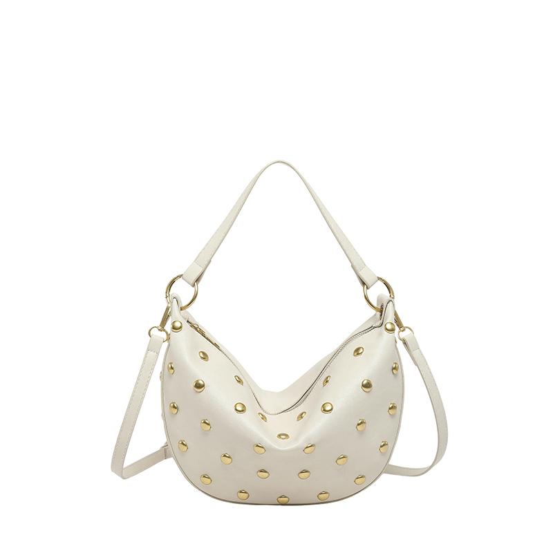 Ethos Shoes Fashi Effen PU Vintage Klinknagels Studded Hobo Tas Retro Streetwear Veelzijdige Onderarmtassen Leer Maanvormige Dames Crossbody Tassen wit