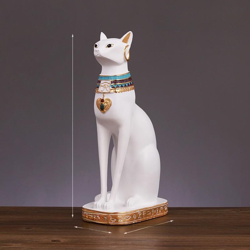 Resin Cat Statue Craft Elegant Desk Ornament For Gift Decoration Collection