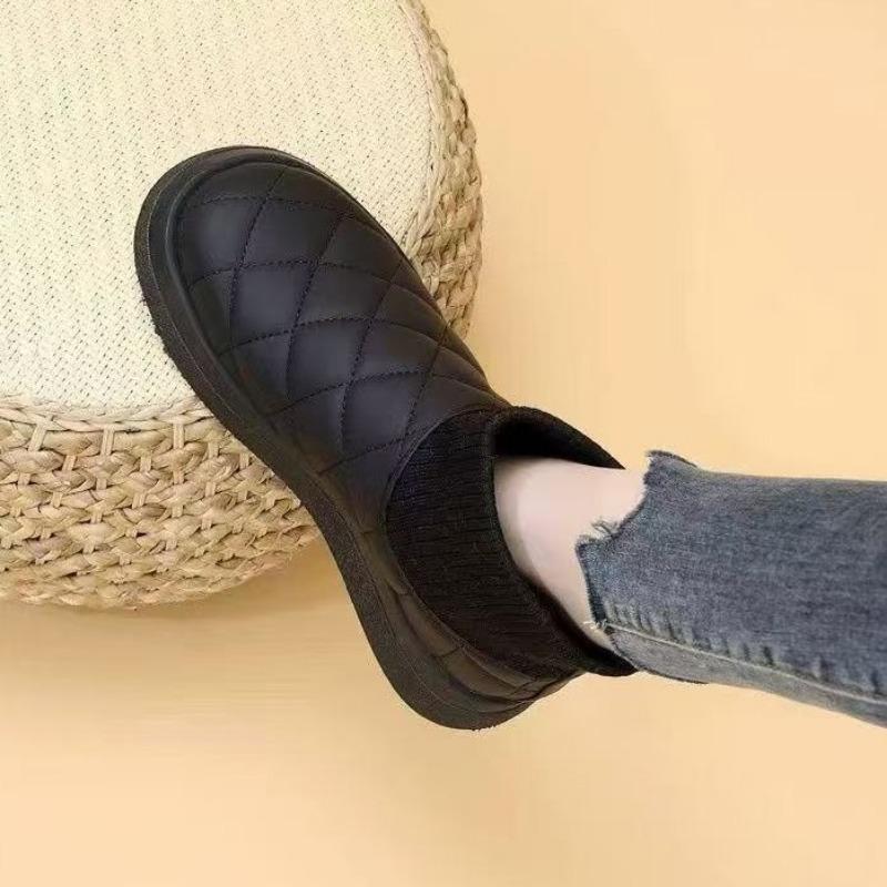 Snow boots women's new fashionable thick-soled autumn and winter piled and thickened outer wear non-slip and warm