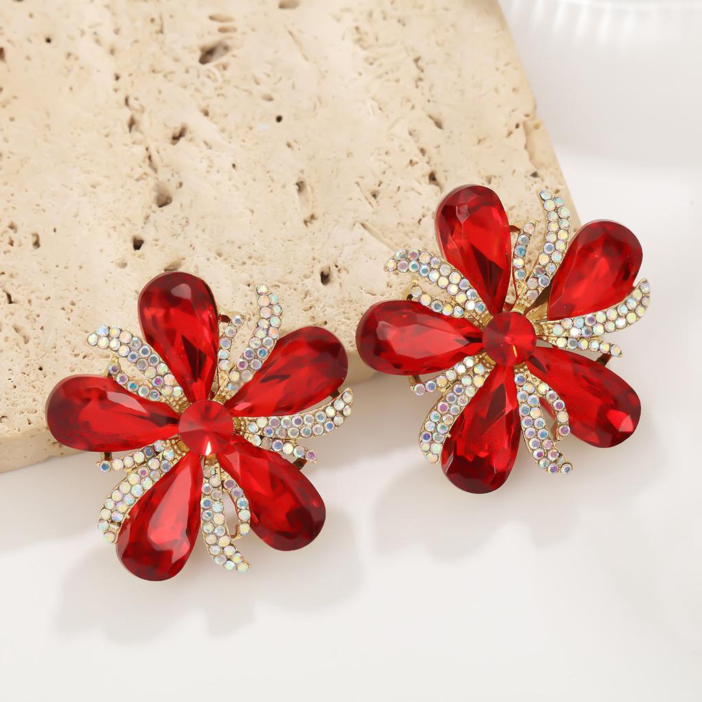 Minimalist Five Petal Flower Stud Earrings With Full Rhinestones Luxury Elegant Party Dance Jewelry For Women