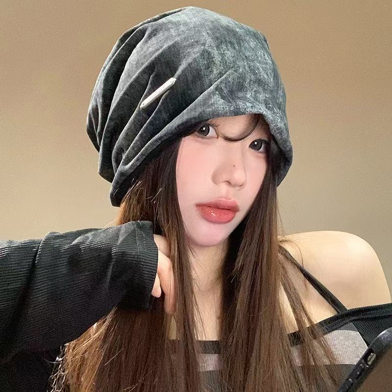 Niche Smudging Pile Hat Women's New Retro Trend Pullover Hat Loose Face Small Head Hat