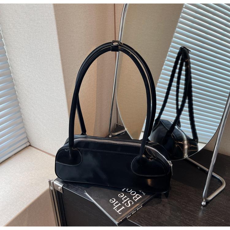 Simple Niche Design Bag Women's New Fashion Handbag Large Capacity Underarm Shoulder Messenger Bag