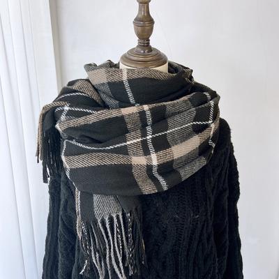 Sciarpa a Quadri da Donna Invernale Calda Imitazione Cashmere Scialle con Frange Sciarpa a Doppio Uso Antivento e Calda, Opzioni Multicolore per Uscite Casual, Ufficio
