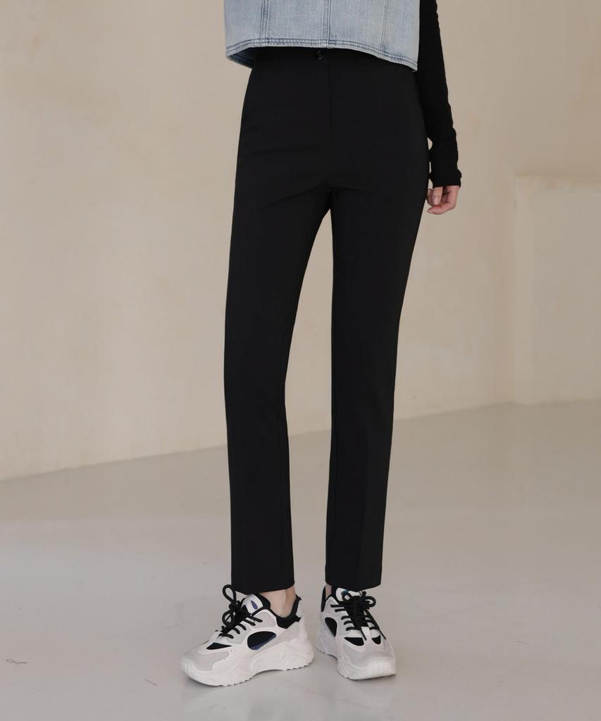 Jikeulib Secret Banding Spandex Slim Fit Straight Slacks