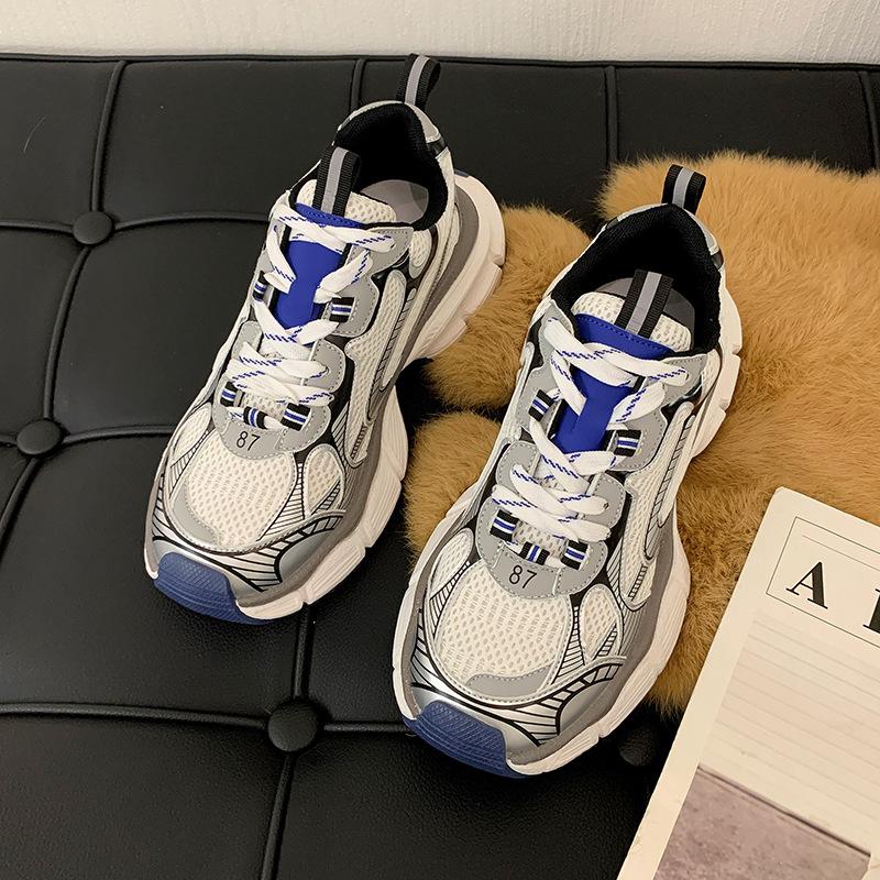 Niche comfortable and lightweight mesh breathable heightening platform sports shoes retro lace-up versatile trendy dad shoes casual shoes