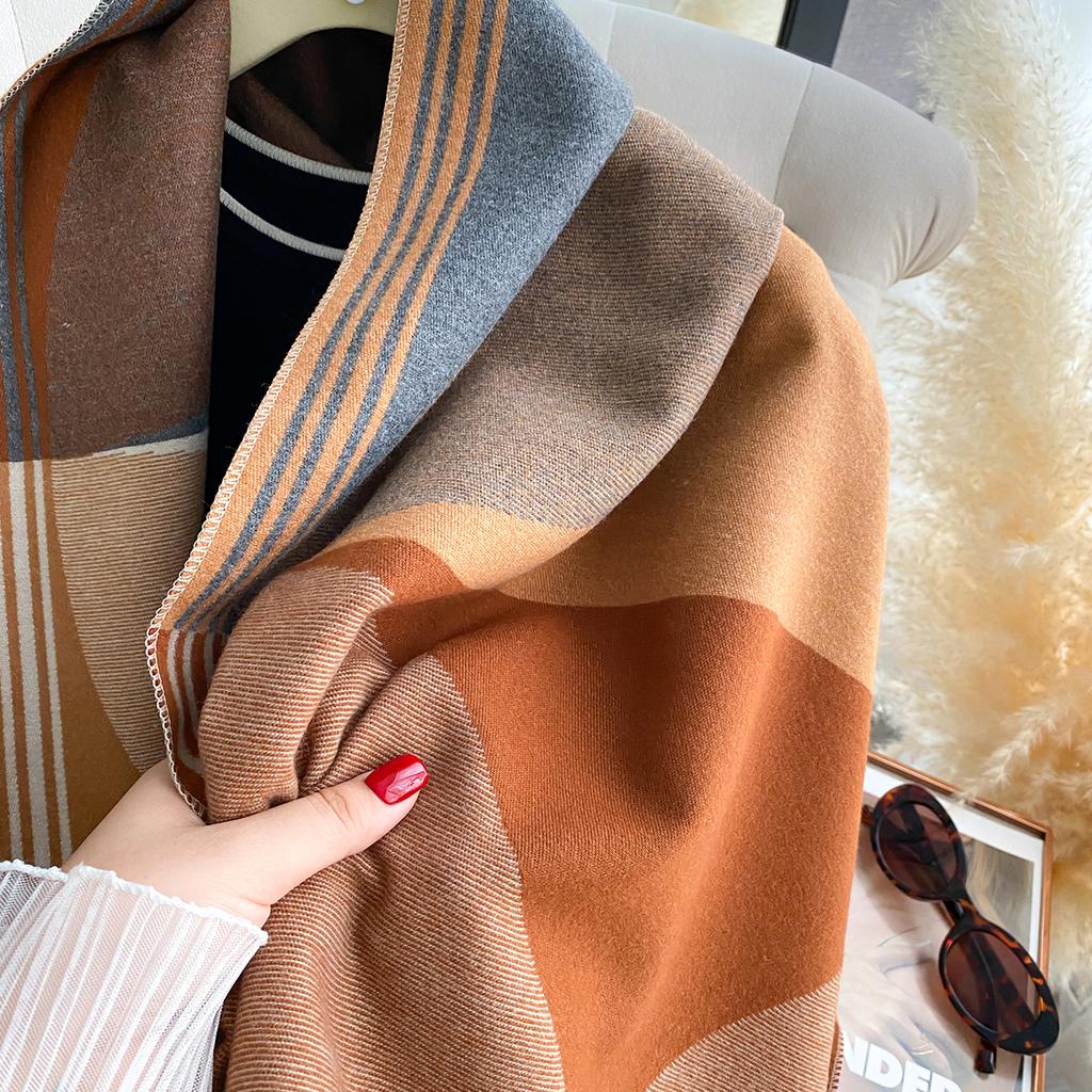 Eleganter zweiseitig bedruckter Schal Weicher warmer Pashmina-Schal mit Fransen Herbst und Winter Outdoor Kälteschutz Winddichte Decke